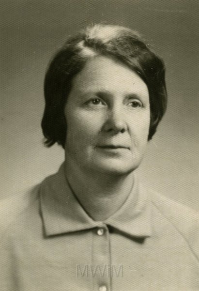 KKE 4938.jpg - Fot. Portret. Kobieta, lata 50-te XX wieku.